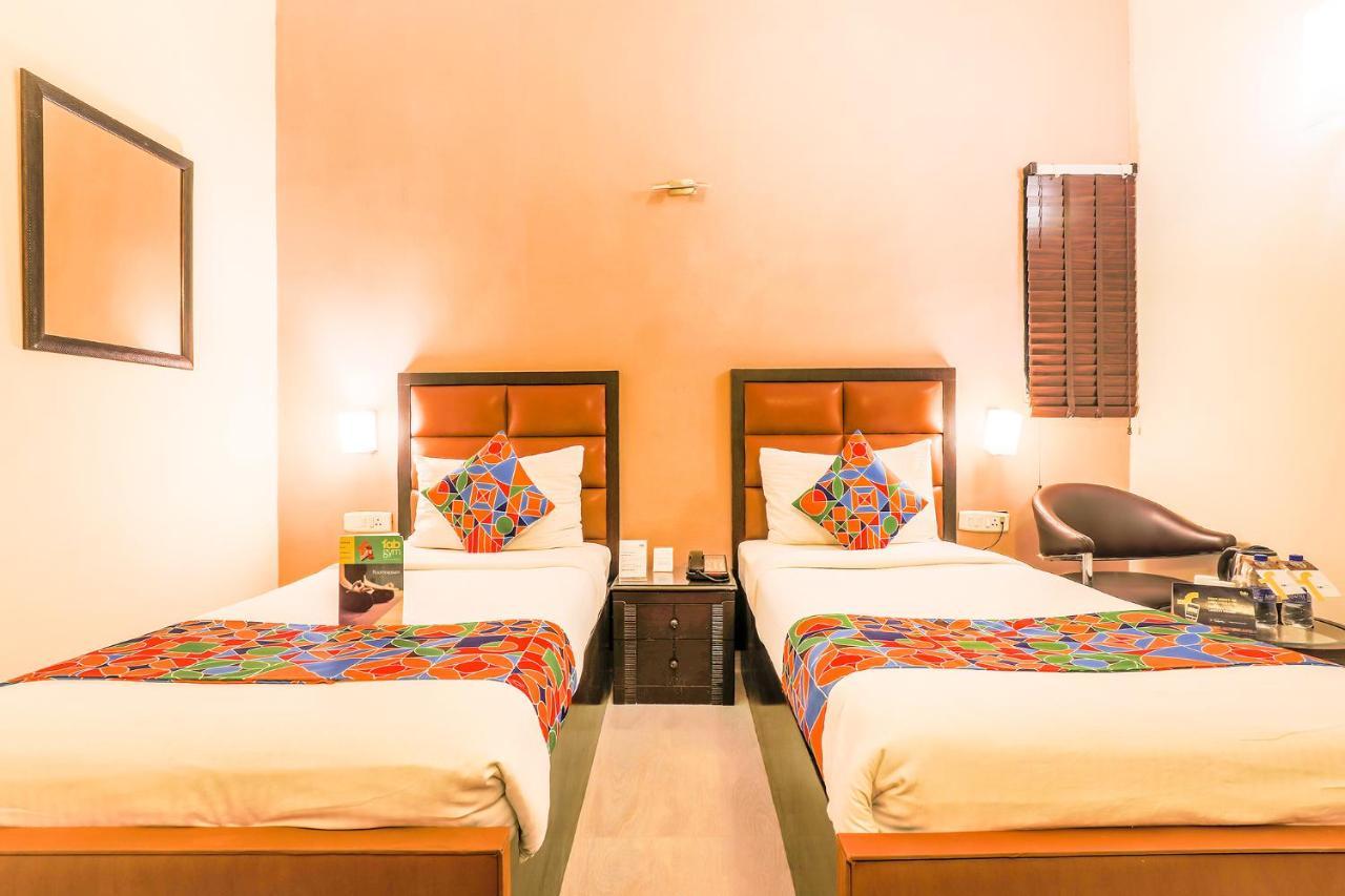 Fabhotel Conclave Boutique New Delhi Buitenkant foto